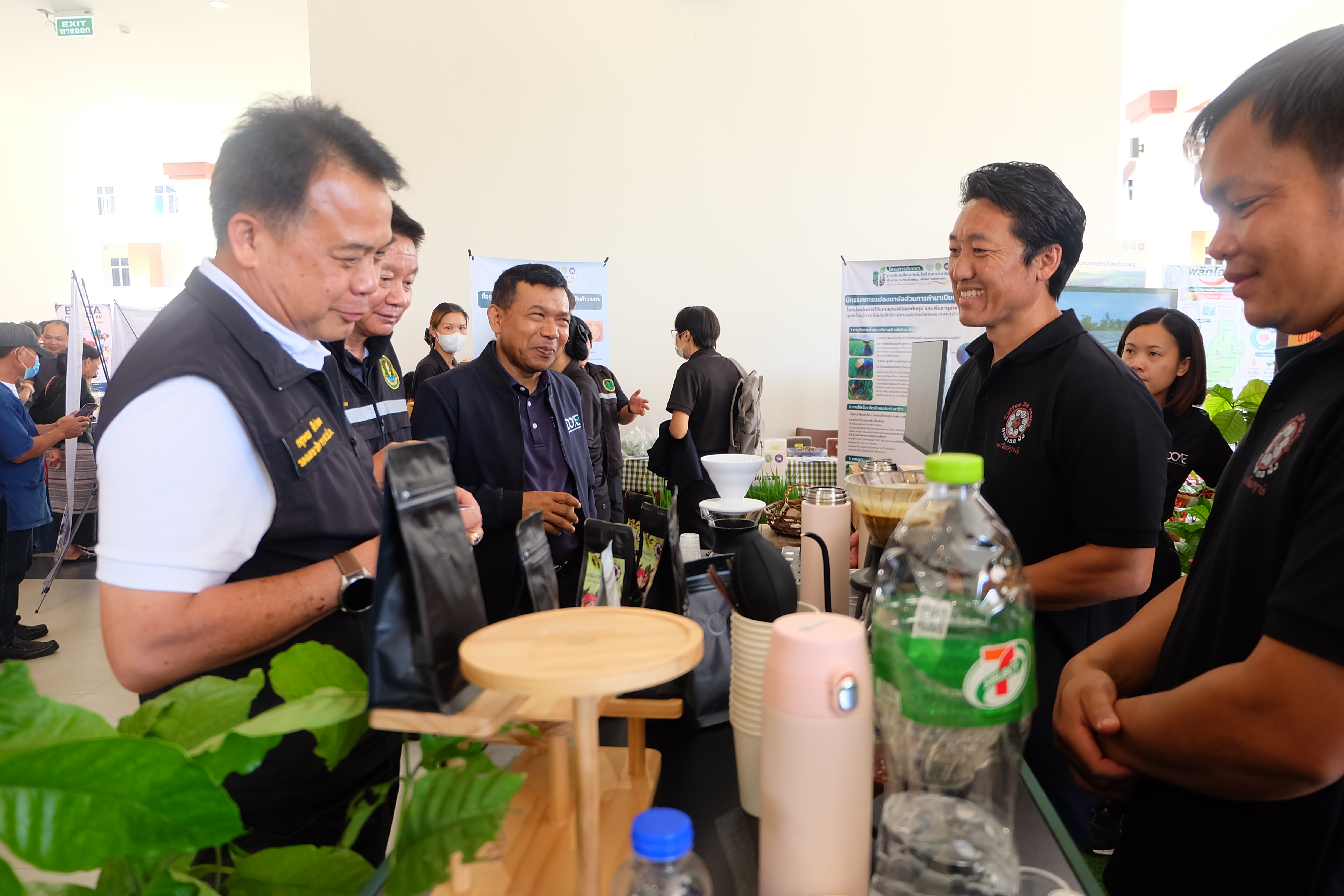 title - รองเลขาธิการ ส.ป.ก. ร่วมคณะ รมช.กษ. ลุยเชียงราย ขับเคลื่อนนวัตกรรมเกษตรรับมือการเปลี่ยนแปลงสภาพภูมิอากาศ